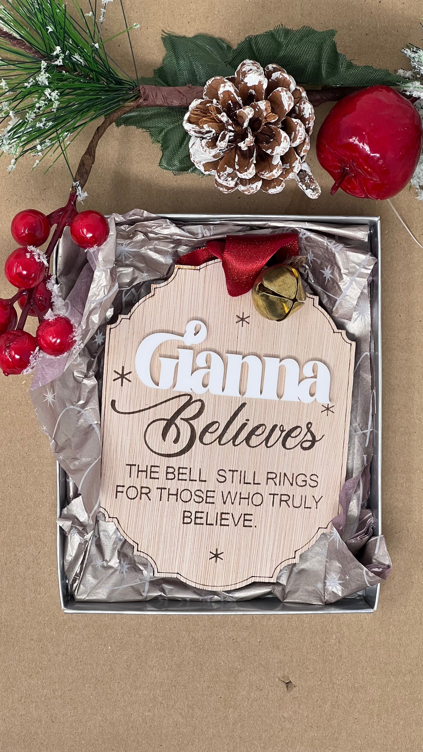 Wooden ‘I BELIEVE’ Christmas plaque