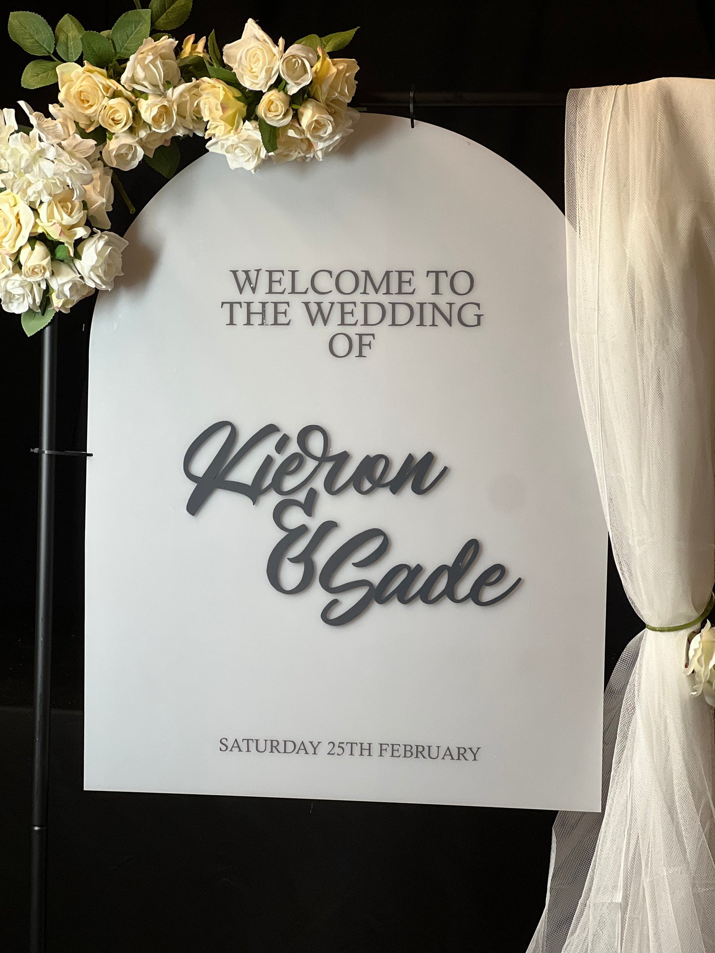 Arched Acrylic welcome sign- wedding sign
