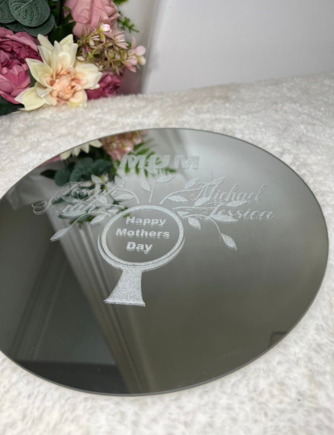 Personalised family tree mirror-Gift