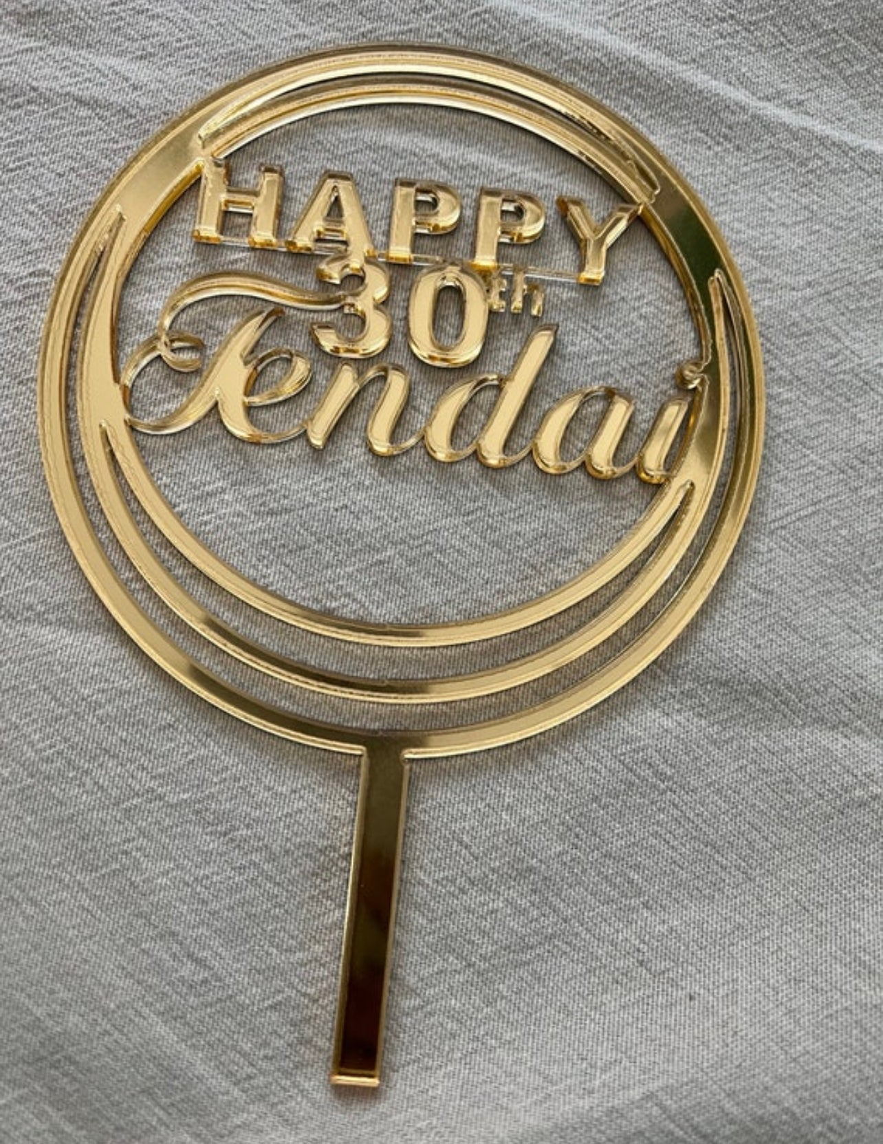 Personalised circle cake topper