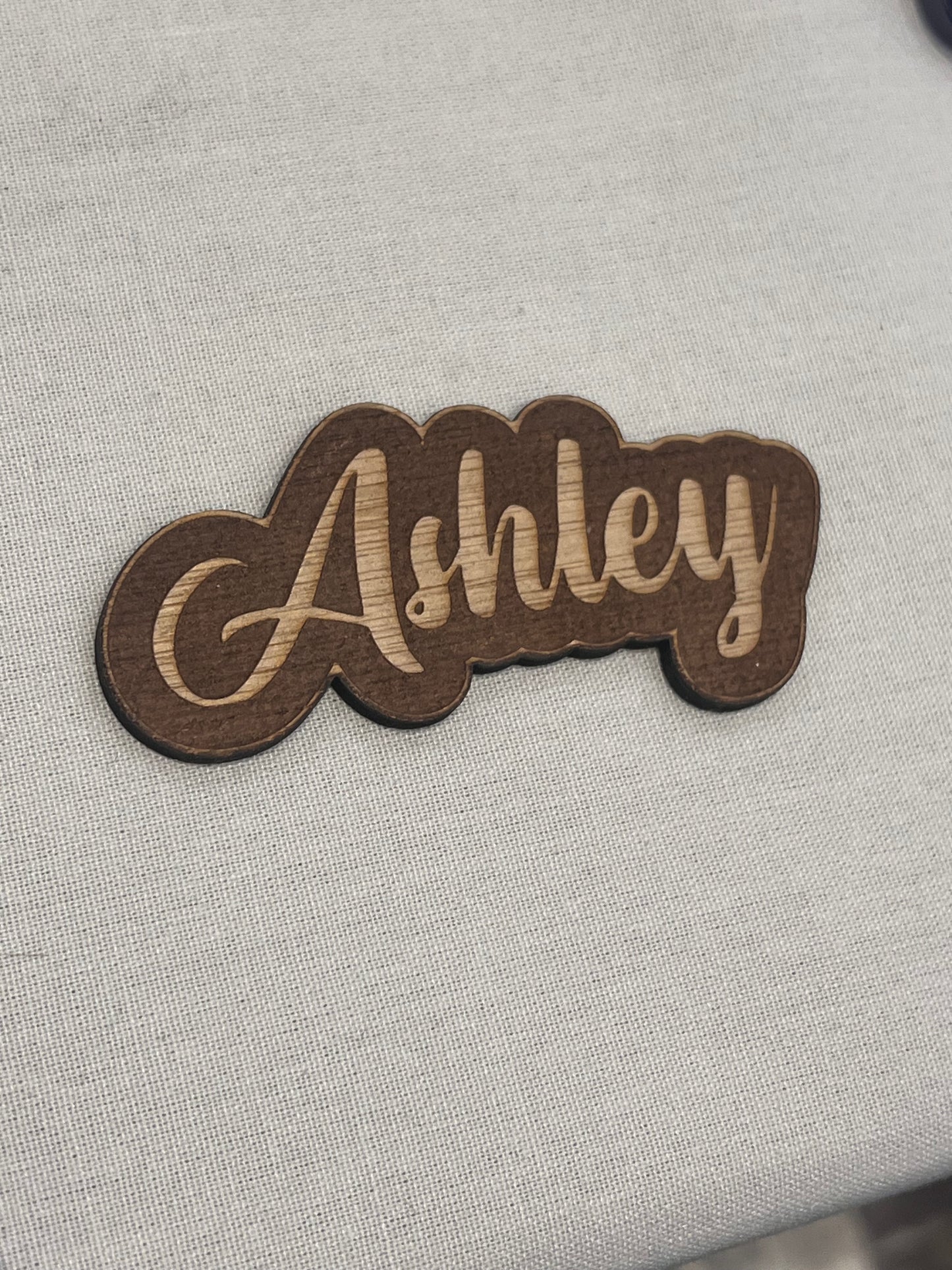 10x Wooden Engraved place names-wedding table