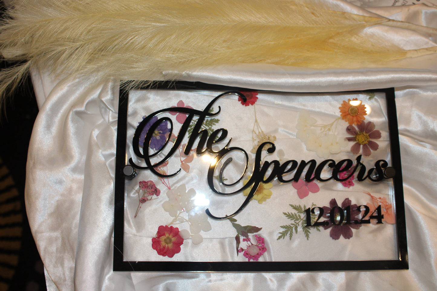 Pressed Flowers Acrylic Sign- Wedding Welcome Sign-Home Sign