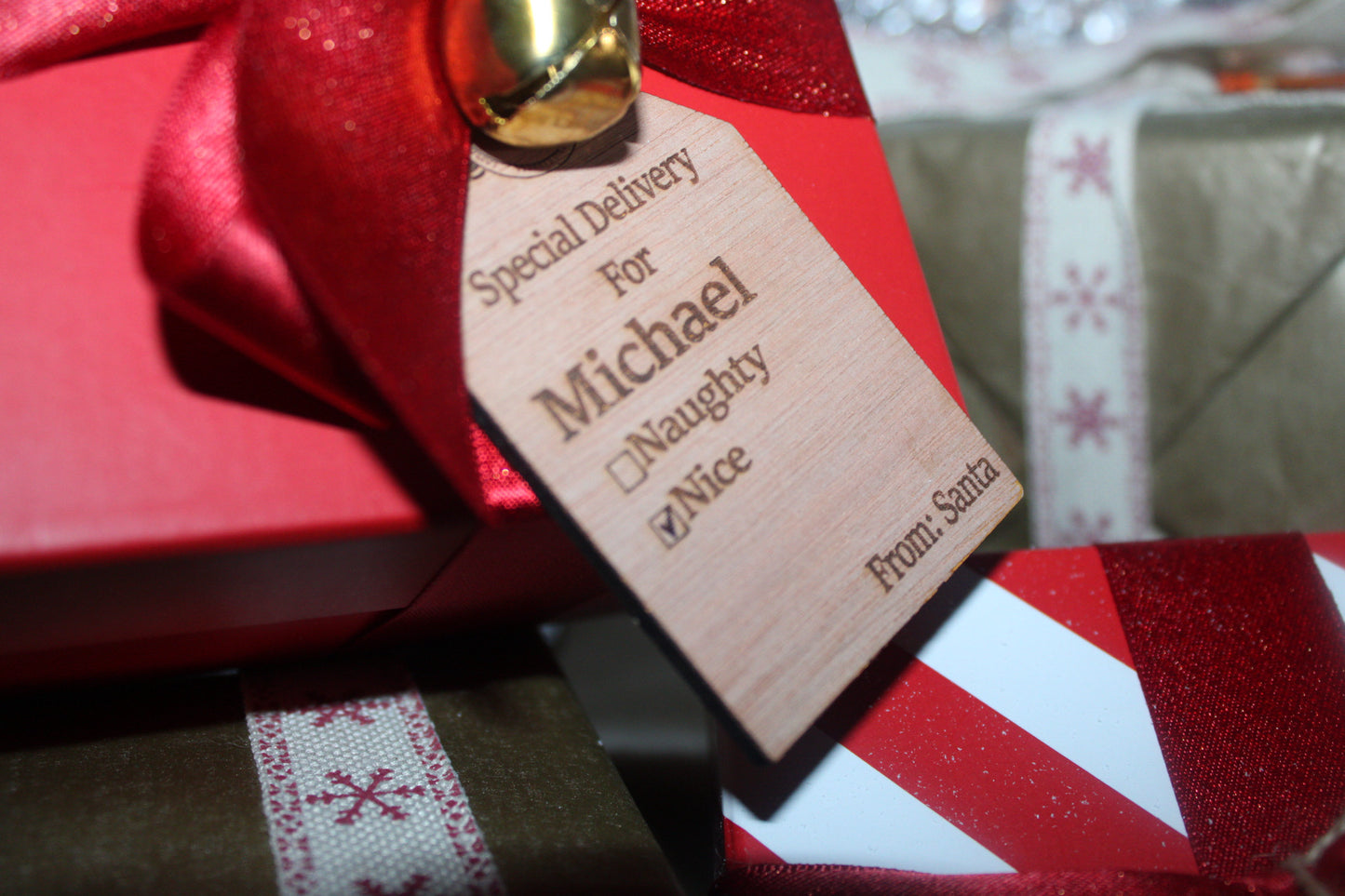 5 Custom wooden Christmas gift tags