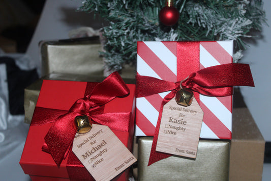 5 Custom wooden Christmas gift tags